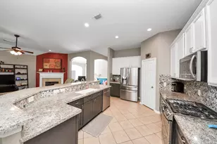 4802 Lakefront Terrace Ct, Pearland, TX 77584 - Photo 32