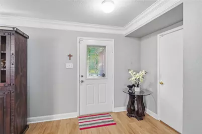 7015 Falling Cherry Place, Houston, TX 77049 - Photo 6