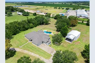 1213 Dyann Drive, Wharton, TX 77488 - Photo 2