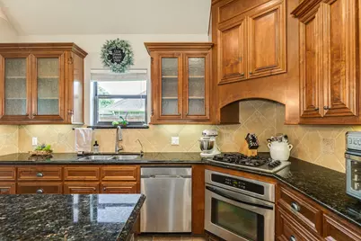 4913 Hickory Lane, Bay City, TX 77414 - Photo 14