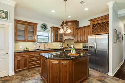 4913 Hickory Lane, Bay City, TX 77414 - Photo 12