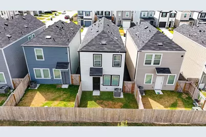 914 Moon Drop Lane, Houston, TX 77090 - Photo 26