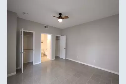 10855 Meadowglen Lane #601, Houston, TX 77042 - Photo 6