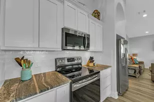 4415 Strand Ave, Crystal Beach, TX 77650 - Photo 6