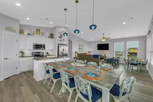 4415 Strand Ave, Crystal Beach, TX 77650 - Photo 6