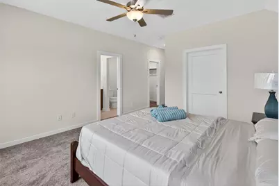 2013 Rocky Sharp Trail, Houston, TX 77088 - Photo 32