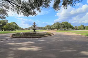 93 Greensward Ln, Sugar Land, TX 77479 - Photo 40