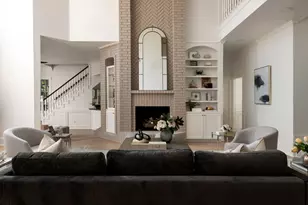 93 Greensward Ln, Sugar Land, TX 77479 - Photo 8