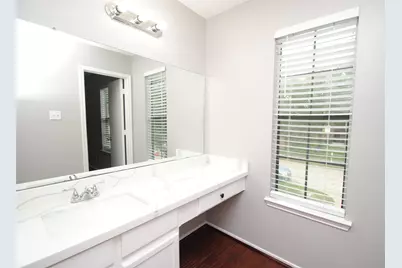 3923 Bridgebay Lane, Katy, TX 77449 - Photo 10