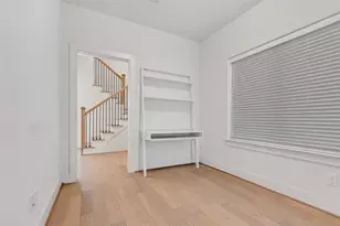 1740 Ojeman Point Ln, Houston, TX 77055 - Photo 4