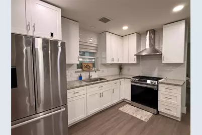 1608 Parkside Dr, Pasadena, TX 77502 - Photo 8