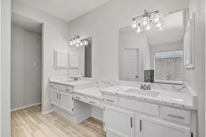 9982 Burntfork Drive, Houston, TX 77064 - Photo 12