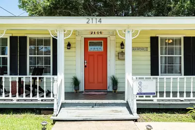 2114 57th Street, Galveston, TX 77551 - Photo 2