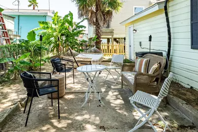 2114 57th Street, Galveston, TX 77551 - Photo 18