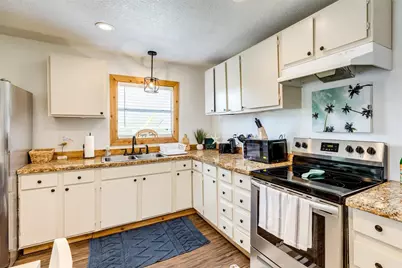 2114 57th Street, Galveston, TX 77551 - Photo 16