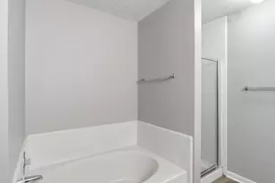 2098 Clemson Dr, Katy, TX 77493 - Photo 36