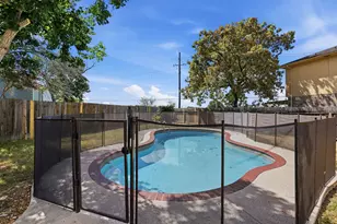 2098 Clemson Dr, Katy, TX 77493 - Photo 46