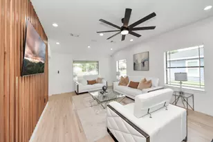 4723 Marietta Ln, Houston, TX 77021 - Photo 8