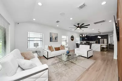 4723 Marietta Lane, Houston, TX 77021 - Photo 6