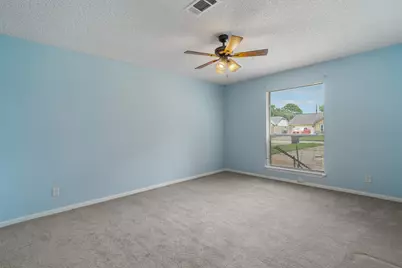 523 White Wing Court, Dickinson, TX 77539 - Photo 8