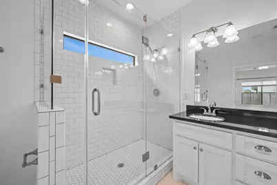 4734 Bell Street #B, Houston, TX 77023 - Photo 6