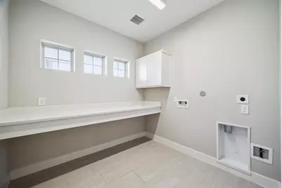 1705 Lindsey Ridge Drive, Houston, TX 77055 - Photo 26