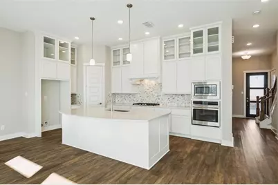 1705 Lindsey Ridge Drive, Houston, TX 77055 - Photo 20