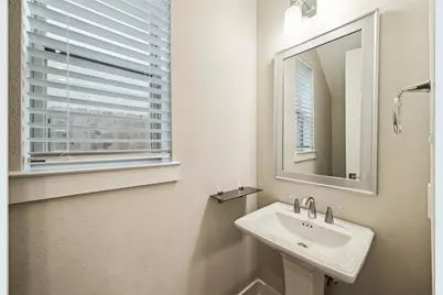 1705 Lindsey Ridge Drive, Houston, TX 77055 - Photo 16