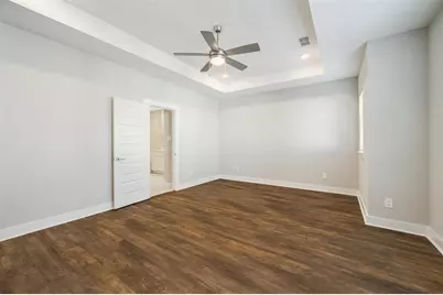 1705 Lindsey Ridge Drive, Houston, TX 77055 - Photo 4