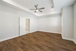 1705 Lindsey Ridge Dr, Houston, TX 77055 - Photo 4