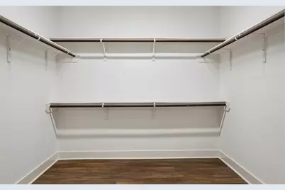 1705 Lindsey Ridge Drive, Houston, TX 77055 - Photo 14