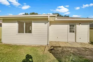 12830 E Greenwick Loop, Houston, TX 77085 - Photo 8