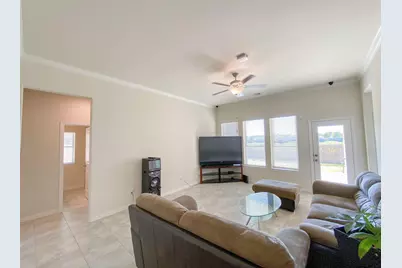 2923 Millstream Court, Dickinson, TX 77539 - Photo 10