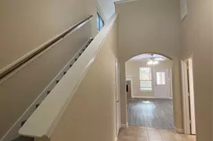4903 Summer Ridge Dr, Conroe, TX 77303 - Photo 2
