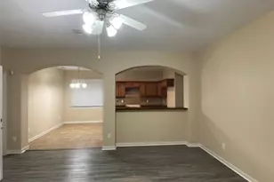 4903 Summer Ridge Dr, Conroe, TX 77303 - Photo 4