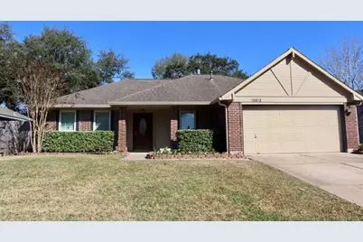 15815 Pilgrim Hall Drive, Friendswood, TX 77546 - Photo 1