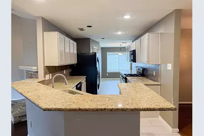 15815 Pilgrim Hall Drive, Friendswood, TX 77546 - Photo 4