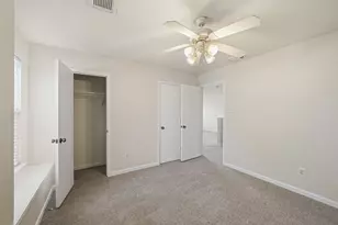 6611 Green Pear Ln, Houston, TX 77049 - Photo 12