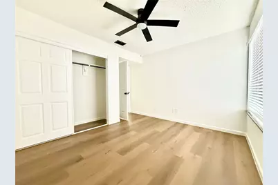 11910 Green Glade Drive, Houston, TX 77099 - Photo 20