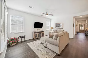 406 Wild Petunia Ct, Montgomery, TX 77316 - Photo 6