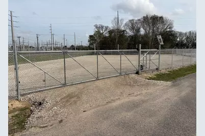 414 Washington, League City, TX 77573 - Photo 1