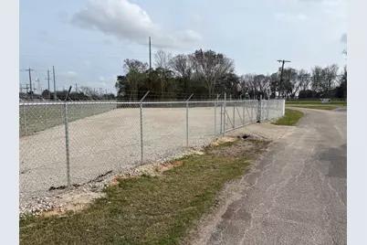 414 Washington, League City, TX 77573 - Photo 4