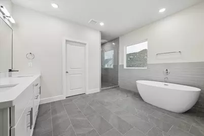 6330 Paddington Bend Drive, Houston, TX 77008 - Photo 14