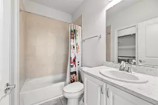 19502 Riverhill Row Ct, Cypress, TX 77433 - Photo 34
