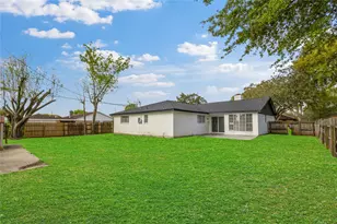 1 S Heights St, La Marque, TX 77568 - Photo 32