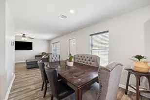 15519 Taylorcrest Dr, Conroe, TX 77306 - Photo 4