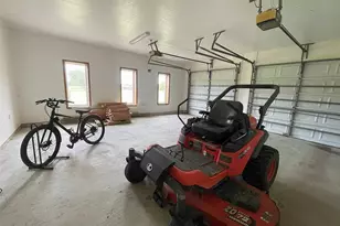 13979 Shellhammer Rd, Winnie, TX 77665 - Photo 38