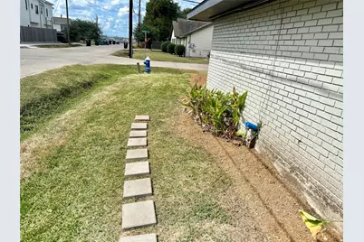 5405 Suez Street #1, Houston, TX 77020 - Photo 12