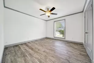 10042 Briar Forest Dr, Houston, TX 77042 - Photo 42