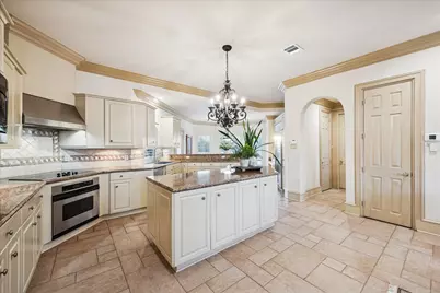 1902 Emerald Cove, Houston, TX 77077 - Photo 14